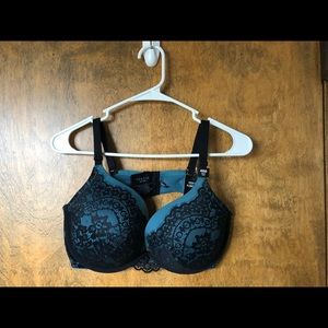 Torrid Push Up Plunge Bra 40DD